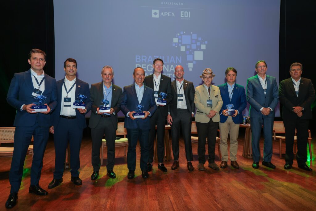 FIESC destaca potencial da indústria de SC em evento para investidores em SP