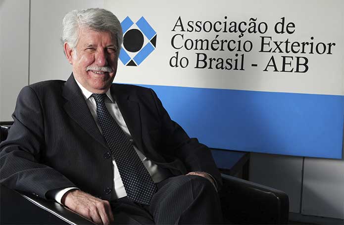 México supera o Brasil ao explorar potencial do nearshoring no comércio com os EUA