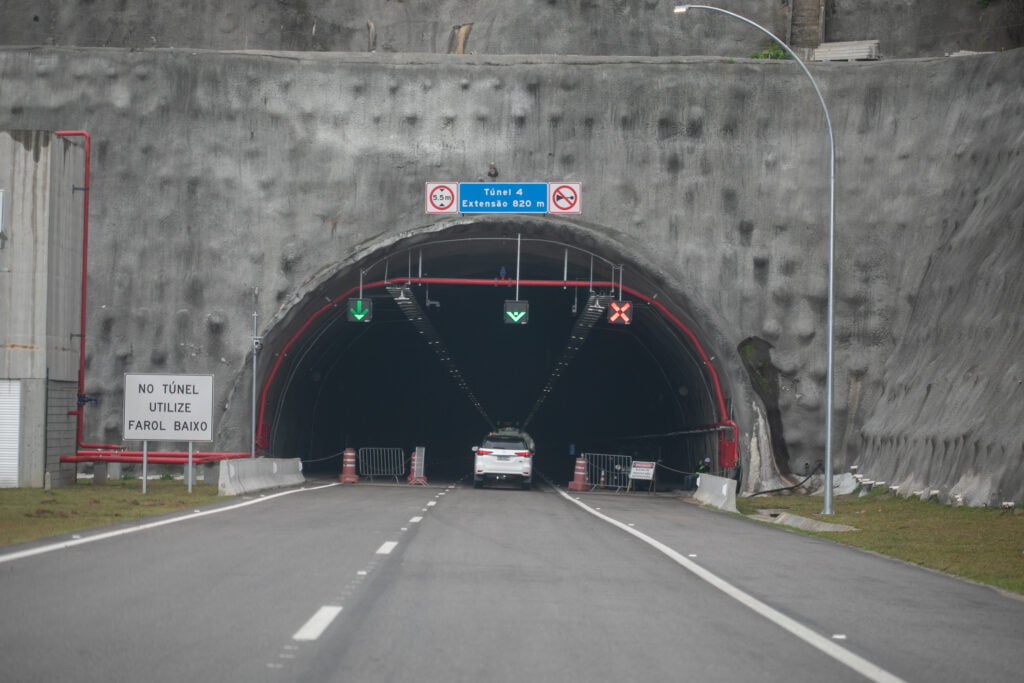 FIESC visita as obras do contorno viário da BR-101 Norte