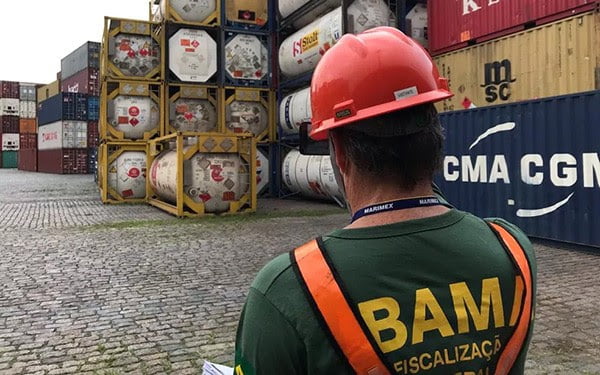 Governo entra com ação no STJ para suspender greve do Ibama