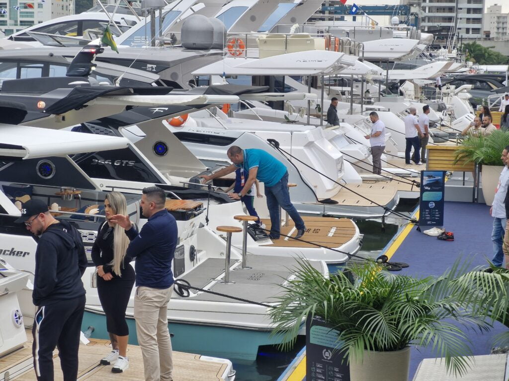 Maior feira Náutica do Sul do Brasil ocorre em Itajaí até domingo (07)