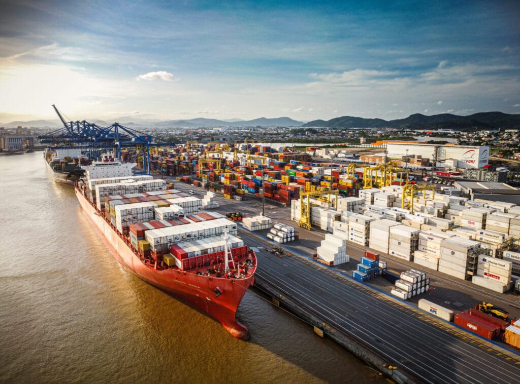 Acordo garante retomada de dragagem no Canal do Itajaí-Açu