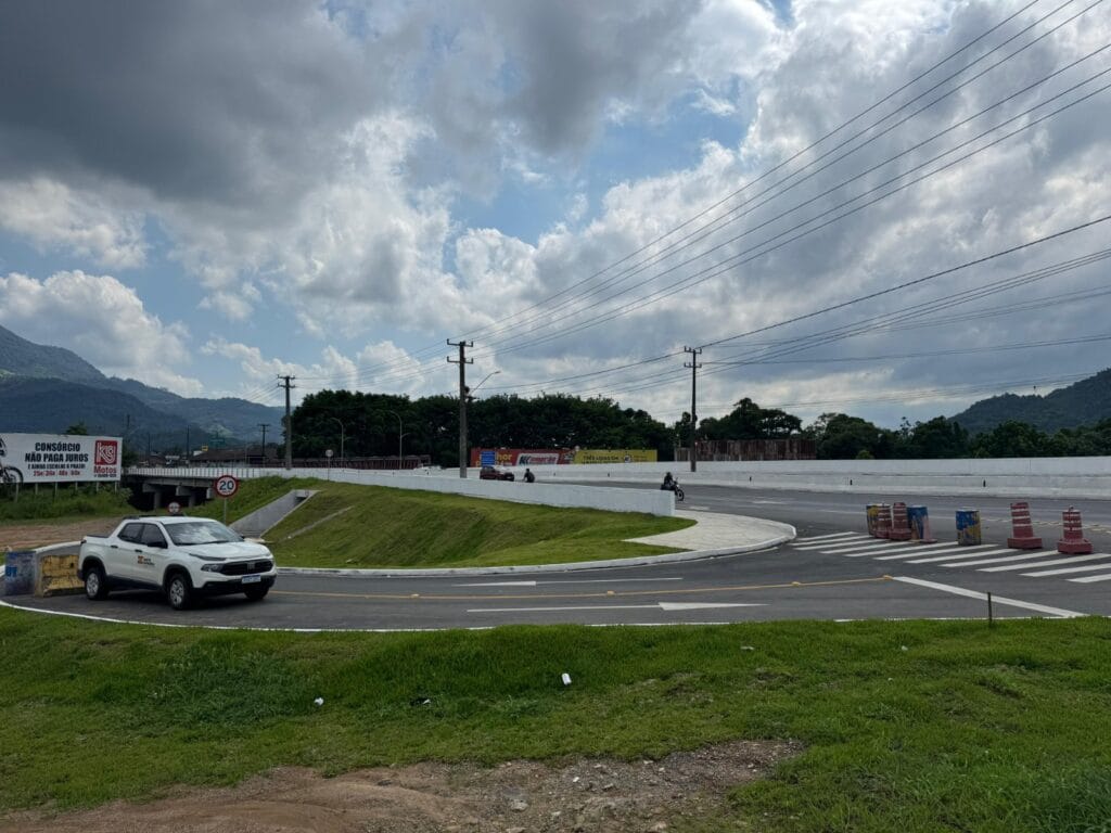 Obras na Ponte do Portal entre Jaraguá do Sul e Guaramirim entram na fase final