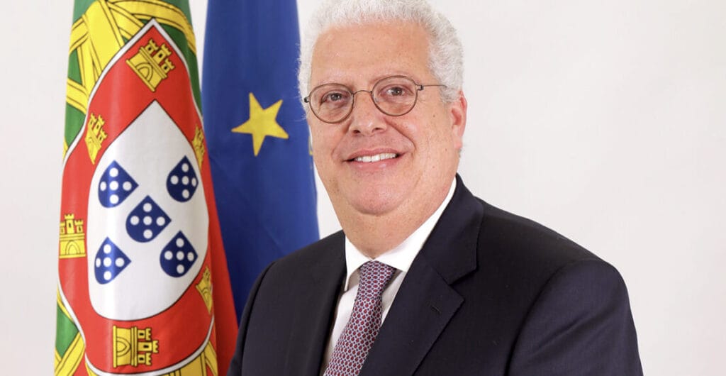 Ministro da Economia de Portugal fala sobre acordo UE - Mercosul na FIESC