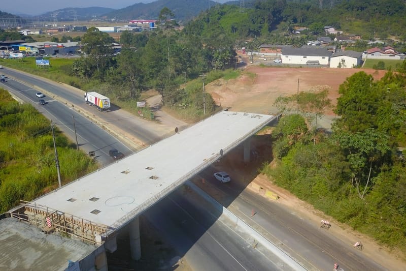 Corte do orçamento federal para infraestrutura frustra SC, diz FIESC