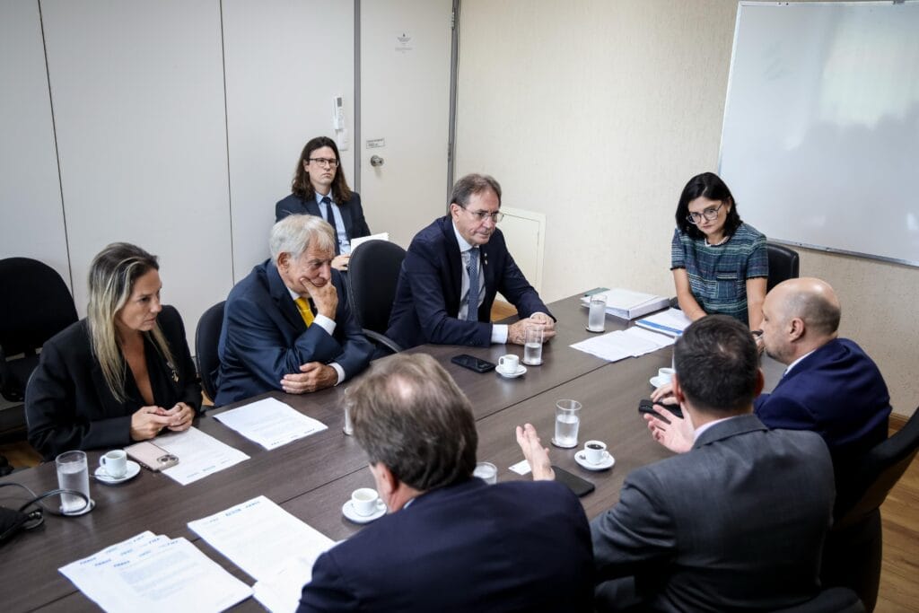 Indústria do Sul pede empenho do governo contra tarifas à madeira