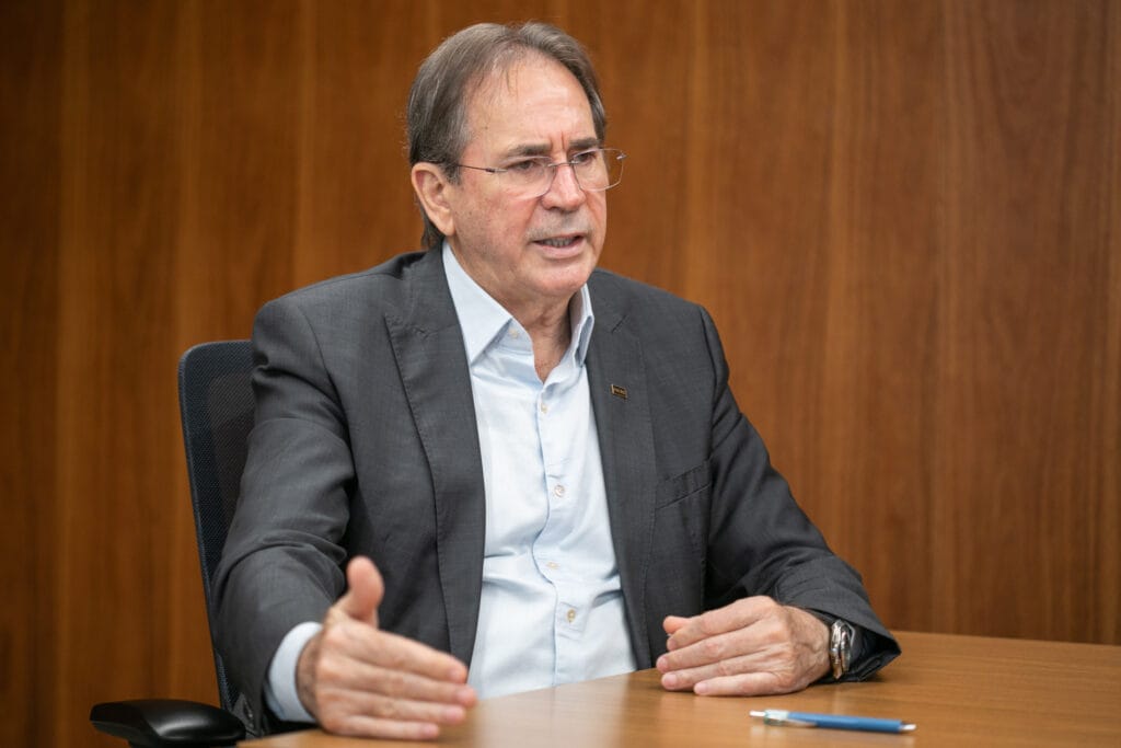 Oportunidades e riscos para SC em meio à guerra tarifária