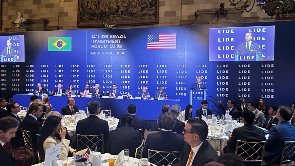 “As oportunidades de SC fizeram o interesse comercial brotar no olhar de cada um”, comemora o governador após missão com investidores nos EUA