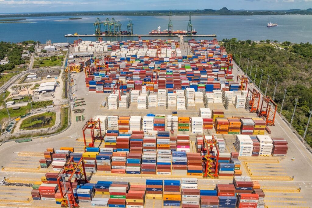 Atratividade de Santa Catarina para investimentos internacionais é reforçada por monitoramentos da Seplan