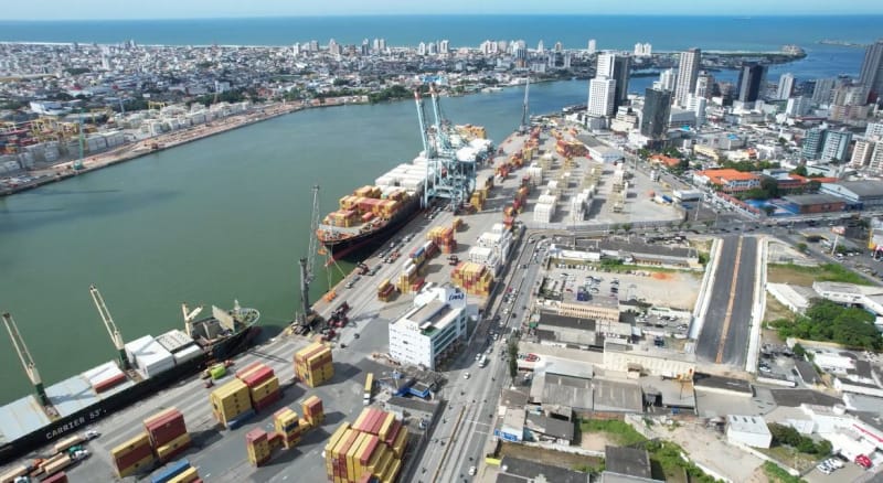 Complexo Portuário de Itajaí movimenta mais de 1,1 milhão de toneladas, em abril