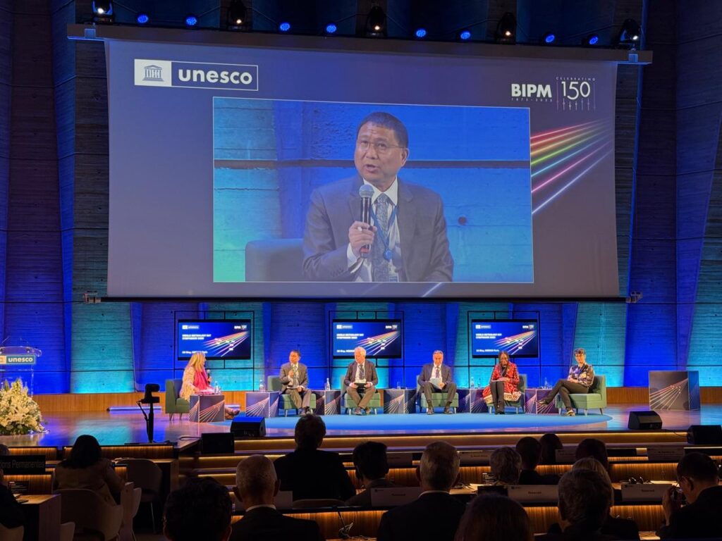 Imetro-SC celebra Dia Mundial da Metrologia com participação em encontro internacional na França