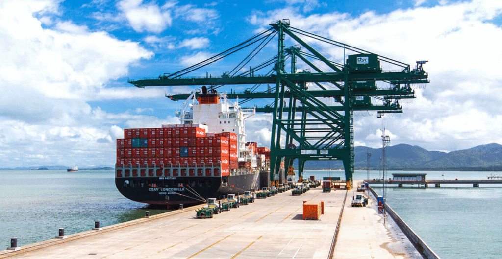 Movimentação de contêineres cresce 22,3% no primeiro trimestre em SC