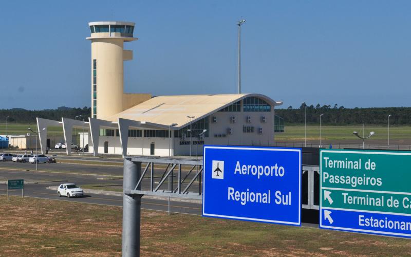 Estado assina concessão do Aeroporto de Jaguaruna