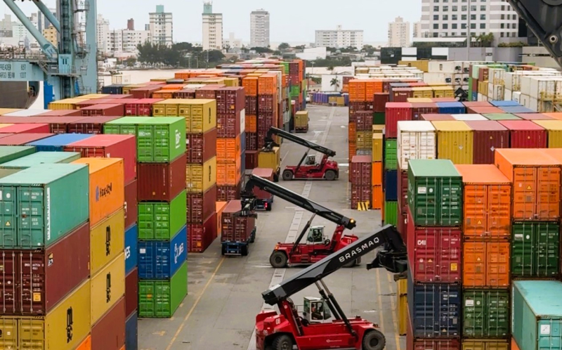 Porto de Itajaí movimenta 1,8 milhão de toneladas no semestre e registra alta histórica de 1.686%