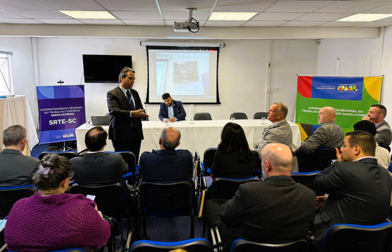 Superintendente do Porto de Itajaí participa do Fórum de Gestores Federais em Florianópolis