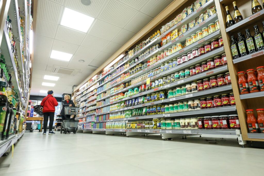 Comércio de Santa Catarina cresce o triplo da média nacional