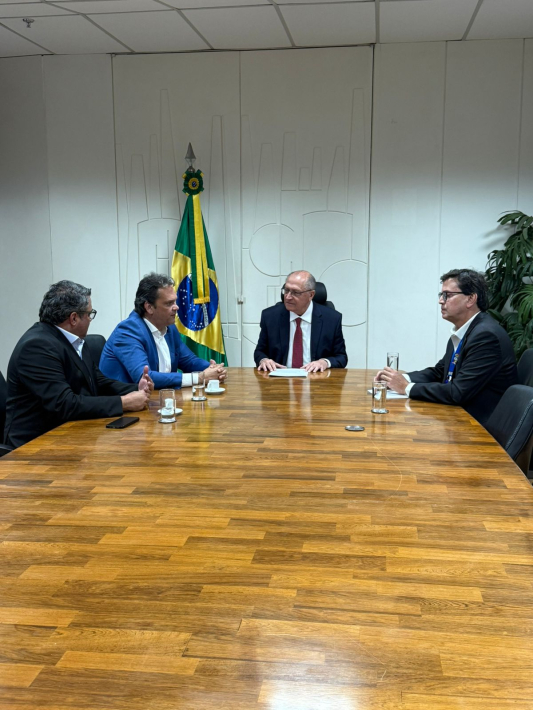 Porto de Itajaí reforça apoio do governo federal às empresas catarinenses para mitigar efeitos do “tarifaço do Trump”