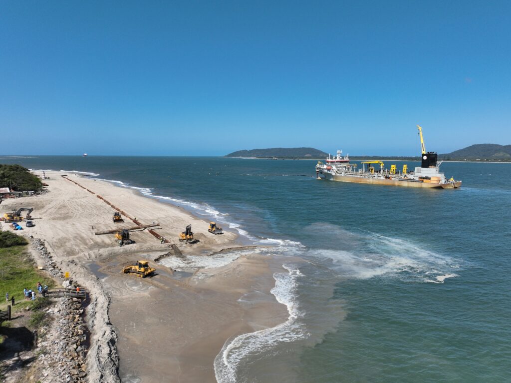 Dragagem na Baía da Babitonga é destaque em encontro nacional de autoridades portuárias