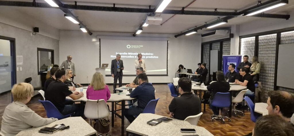 Em Caçador, imersão transforma desafios em oportunidades para setor da madeira