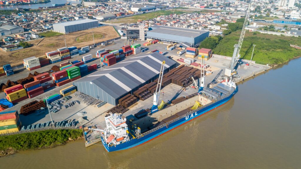 Terminal Barra do Rio reforça sua versatilidade no atendimento a diferentes tipos de carga em Itajaí