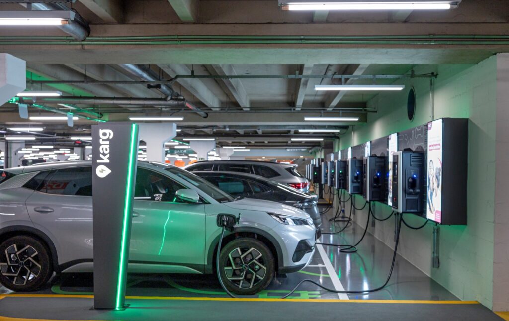 WEG investe R$ 38 milhões na gestão de redes de recarga de veículos elétricos
