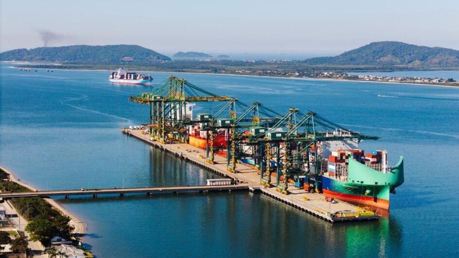 Guerra no Oriente Médio pressiona custos de agroindústrias de carnes de SC'