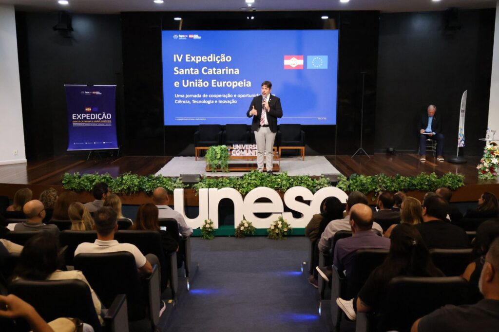 Em Criciúma e Blumenau, evento apresenta oportunidades de fomento internacional para pesquisa e trocas com a Europa