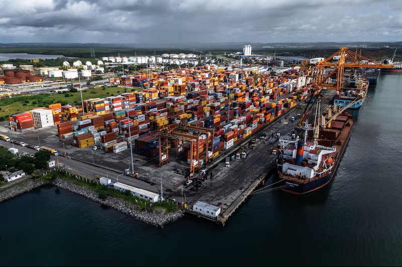 Brasil tem exportação recorde em abril com disparada do petróleo