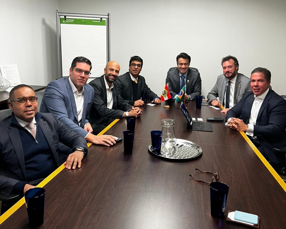 Missão de SC em Nova York realiza visita técnica ao sistema aquaviário e participa de fóruns de investimento