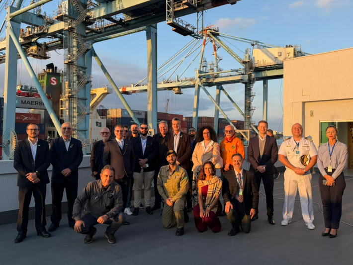 Porto de Itajaí recebe comitiva da FIERGS e apresenta estrutura, segurança e retomada operacional