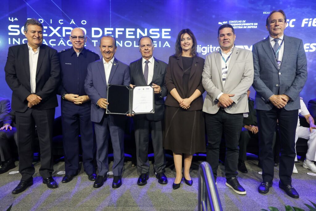 SC Expo Defense: governador destaca potência da indústria catarinense em setor que cresceu 3.200% nos últimos 10 anos